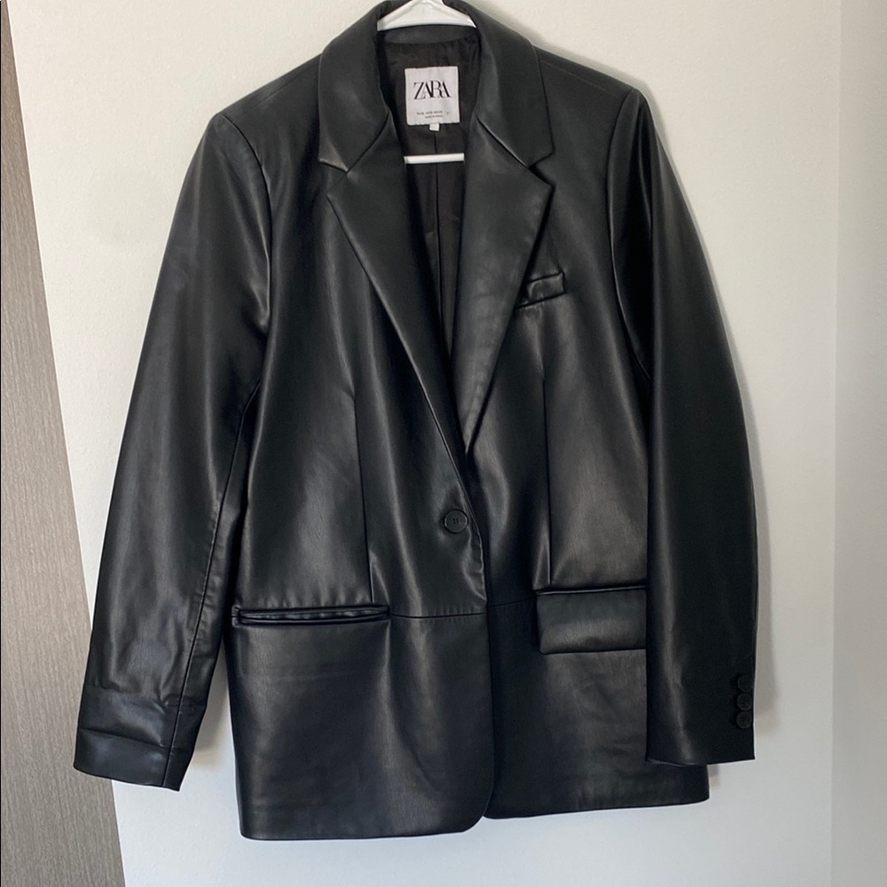 Zara Women's Black Blazer Jacket